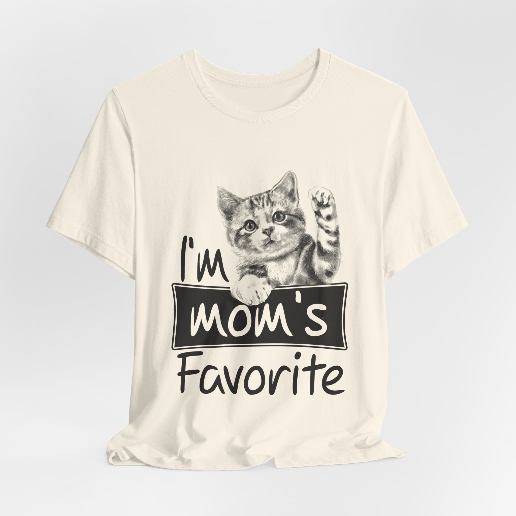 I'm Mom's Favorite T-Shirt | Funny Cat Mom Gift